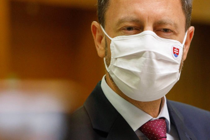 Heger vyzýva opozíciu k zastaveniu boja proti vláde a nasmerovať útok proti pandémii