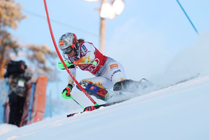 Skvelá Vlhová bola opäť najrýchlejšia v 1. kole slalomu v Levi, pred Shiffrinovou viedla o 18 stotín