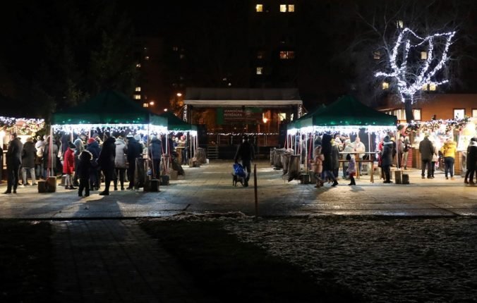 Bratislavská Petržalka zrušila taktiež vianočné trhy, plánuje vymyslieť náhradný program