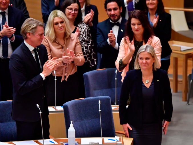 Švédsky parlament druhý raz v priebehu týždňa zvolili do funkcie premiérky Anderssonovú