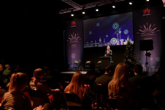 Huawei v Helsinkách predstavil nový vzdelávací projekt pre EÚ, šancu majú aj slovenskí študenti