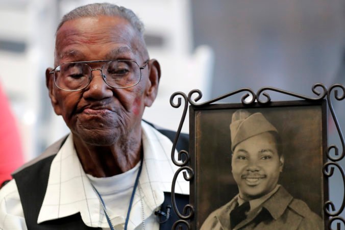 Zomrel najstarší americký veterán z druhej svetovej vojny, Lawrence Brooks sa dožil 112 rokov