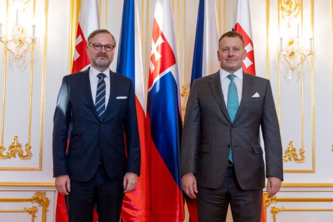 Kollár a český premiér Fiala sa počas stretnutia zhovárali o ekonomických problémoch krajín, témou bola aj pandémia
