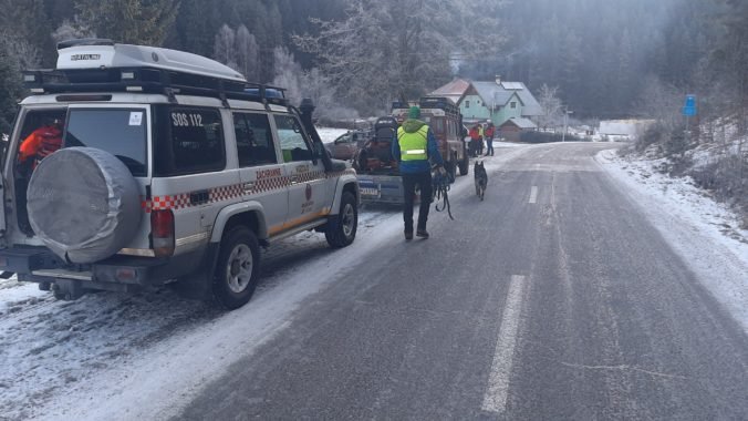 Turista celú noc blúdil v Chočských vrchoch, 55-ročného muža museli ratovať horskí záchranári