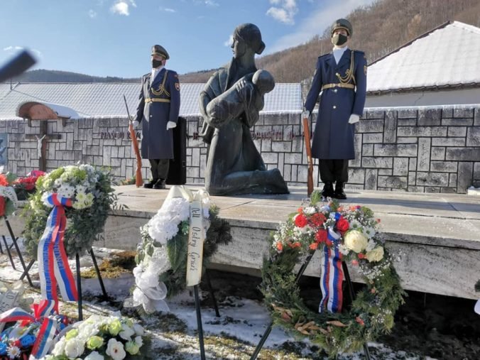 Pripomíname 77. výročie tragických udalostí v obciach Ostrý Grúň a Kľak, kde o život prišli desiatky ľudí