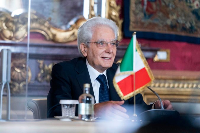 Taliani po siedmich kolách hlasovania poznajú víťaza volieb, hlavou štátu ostáva Sergio Mattarella