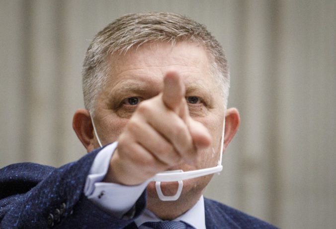 Fico chce, aby Slovensko pri hlasovaní o dohode s USA poznalo tváre „zradcov“ (video)