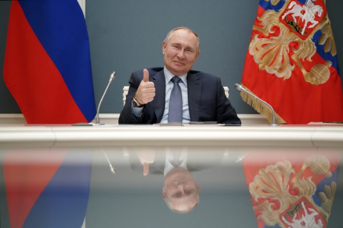 Ruská duma schválila uznesenie vyzývajúce Putina na uznanie Doneckej a Luhanskej ľudovej republiky