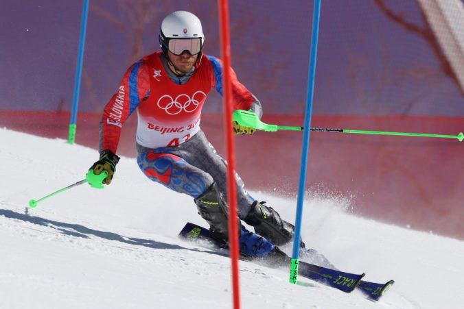 Strolz je po 1. kole lídrom slalomu v Pekingu, bratia Žampovci sa nedostali ani do najlepšej tridsiatky