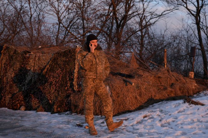 Američania neveria Rusom, že sťahujú vojakov od ukrajinských hraníc