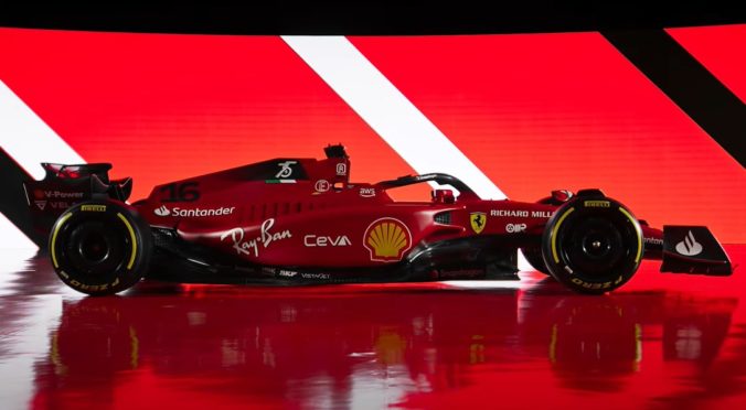 Ferrari predstavilo svoj monopost F1-75, budú s ním jazdiť Sainz a Leclerc