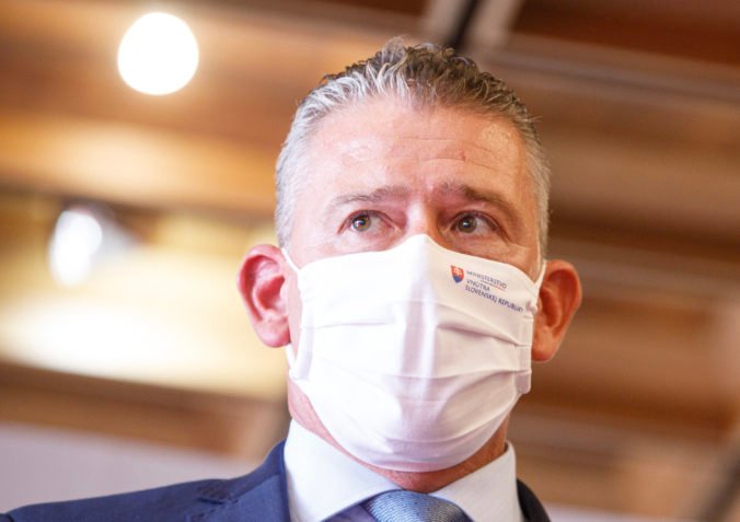 Mikulec: Zablokovanie Hlavných správ je krokom v obmedzení šírenia paniky a nenávisti