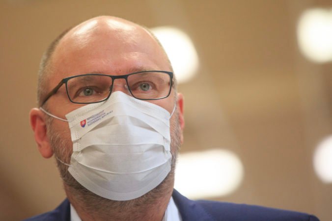 Sulíkovo ministerstvo hľadá firmy podnikajúce na Ukrajine a v Rusku, môžu vyplniť online dotazník Sulíkovo ministerstvo hľadá firmy podnikajúce na Ukrajine a v Rusku, môžu vyplniť online dotazník
