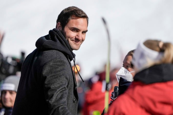 Federer strhol na seba pozornosť pretekárok v Lenzerheide, fotku si s ním utekala spraviť aj Vlhová (video)