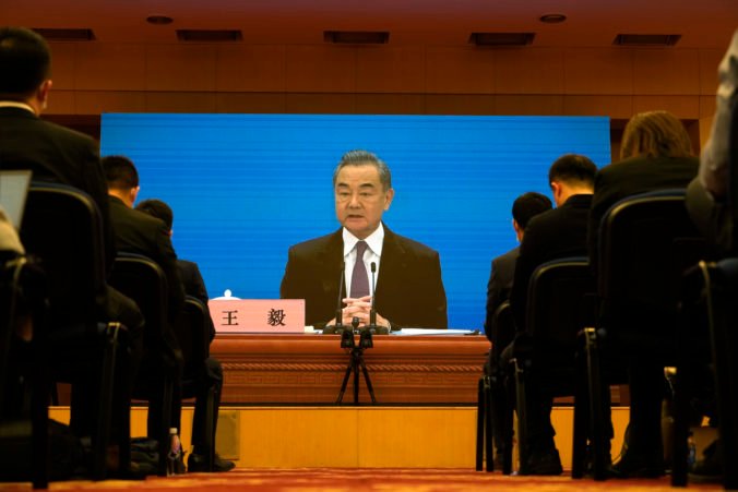 Wang I označil Rusko za najdôležitejšieho strategického partnera Pekingu, odmietol odsúdiť vojnu na Ukrajine