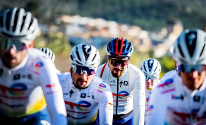 Peter Sagan dal o sebe vedieť v 2. etape pretekov Tirreno-Adriatico, víťazstvo si v špurte uchmatol Merlier