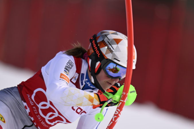 Vlhová je v Aare po 1. kole slalomu tesne druhá za Dürrovou, Slovenka predviedla skvelú dynamickú jazdu (video)
