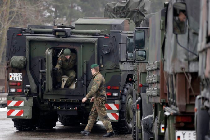 Tridsaťtisíc vojakov členských krajín NATO je na cvičení v Nórsku, Rusko odmietlo byť pozorovateľom