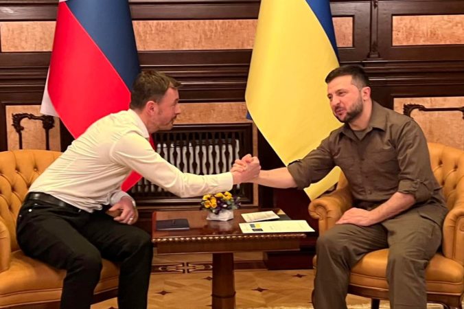 Heger sa v Kyjeve stretol so Zelenským, ukrajinský prezident poďakoval Slovensku za podporu