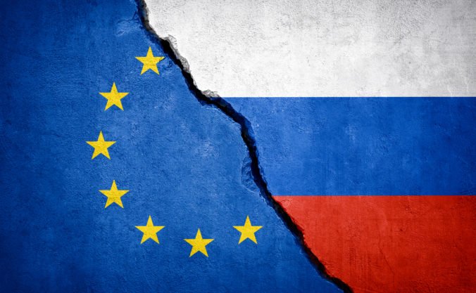 Osemnásť členov diplomatickej misie Európskej únie musí opustiť Rusko, pre Moskvu sú to nežiadúce osoby