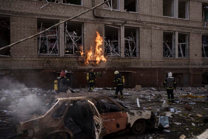 Rusi zbombardovali centrum Charkova, z miesta hlásia päť obetí a niekoľko zranených