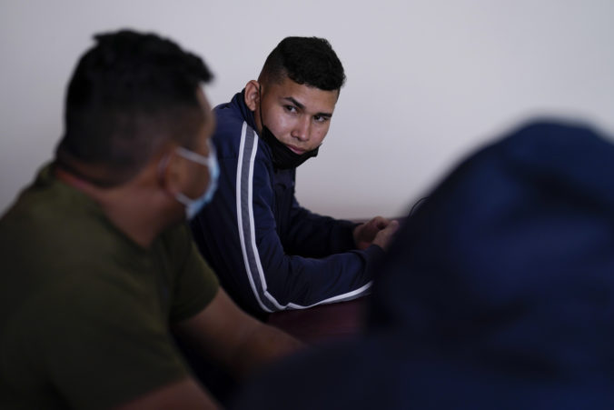 Macedónska polícia zachytila 44 migrantov z Pakistanu, plánuje ich vrátiť do Grécka