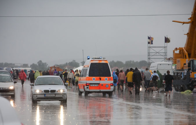 Najvyšší správny súd disciplinárne potrestal sudkyňu, dôvodom sú prieťahy v prípade pádu stanu na festivale Pohoda