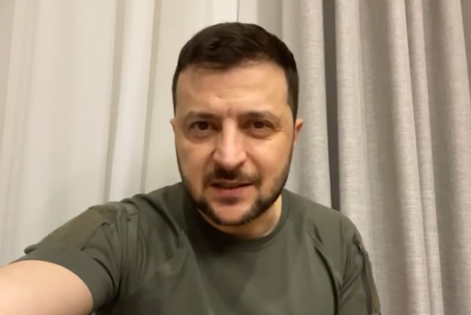 Aj Donbas bude znova ukrajinský a všetky zničené mestá budú obnovené, hovorí Zelenskyj