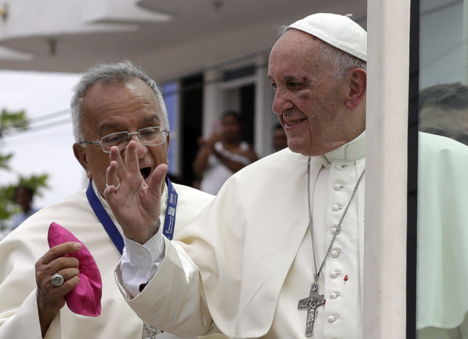 Vatikán má nových 12 kardinálov, vymenoval ich pápež František