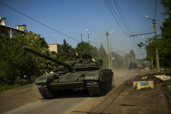 Rusi pripravujú obnovenie ofenzívy na Slovjansk, v oblasti je do 20 práporových taktických skupín