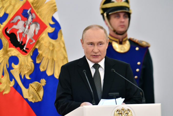 Putin v prejave ku Dňu Ruska vyzval na jednotu a patriotizmus, opäť vzdal poctu cárovi Petrovi Veľkému