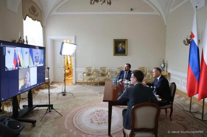 Prezidentka hovorila so Zelenským a Dudom o podpore udelenia kandidátskeho štatútu pre Ukrajinu na vstup do EÚ