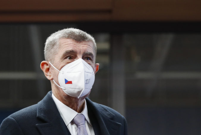 Babiš so svojou žalobou proti Ústavu pamäti národa nepochodil, súd ju zhodil so stola