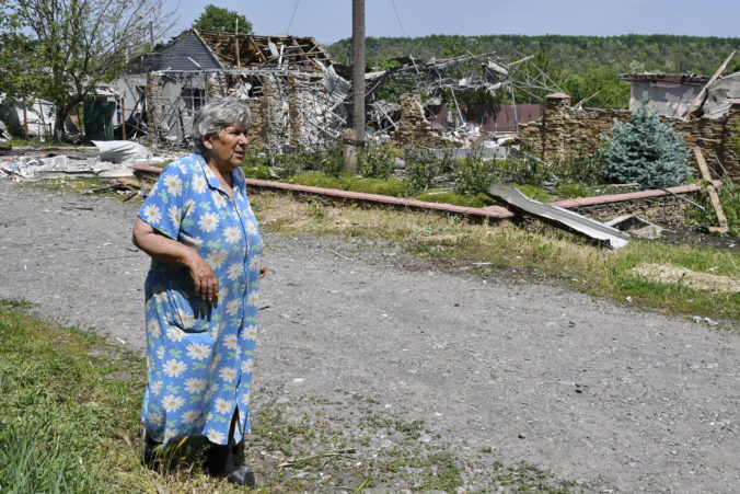 Rusi bombardujú Sloviansk salvovými raketometmi. Starosta vyzval obyvateľov, aby čo najrýchlejšie odišli