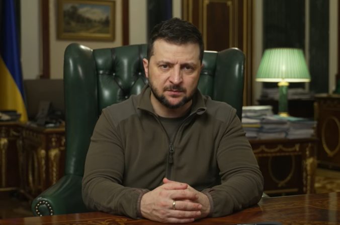 Prezident Zelenskyj odvolal veľvyslancov v Česku, Maďarsku a ďalších krajinách a nahradí ich novými