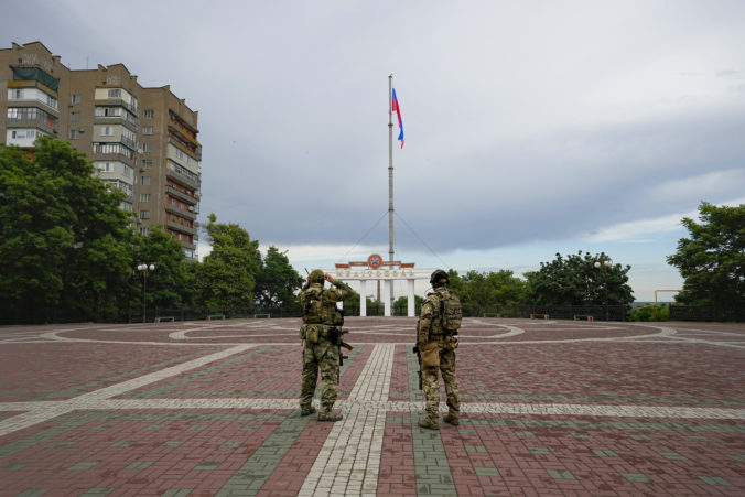 Rusi v Melitopole používajú ľudské štíty na svoju obranu, celé mesto je rukojemníkom okupantov