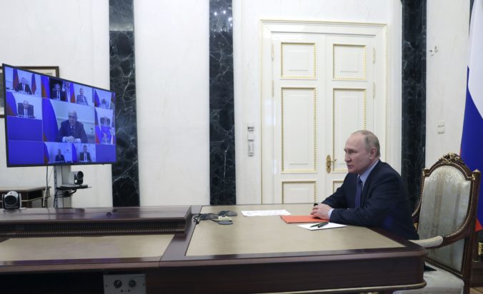 Putin: Pokusy o odrezanie Ruska od zvyšku sveta sú neuskutočniteľné