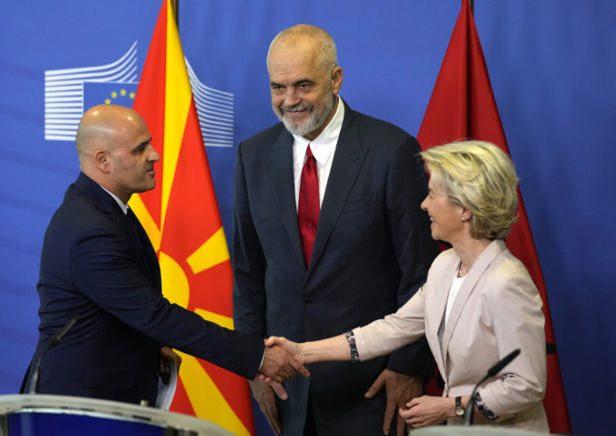 Albánsko a Severné Macedónsko majú nakročené do Európskej únie, začali prístupové rokovania