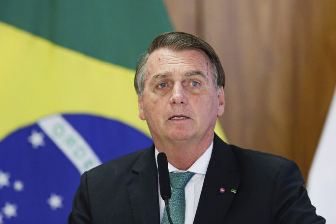 Zelenskyj povedal Bolsonarovi, že nepodporuje jeho neutrálny postoj k vojne na Ukrajine