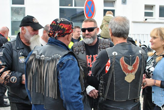 Putinov motorkársky gang si už výlety po EÚ nezorganizuje, Noční vlci sa ocitli na sankčnom zozname