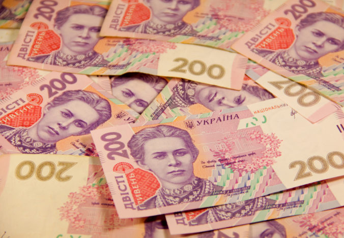 Ruskí okupanti zakázali na juhu Ukrajiny vydávať hrivny, za používanie ukrajinskej meny budú udeľovať tresty
