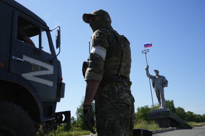 Ruská armáda od začiatku invázie prišla už o 41 650 vojakov, tvrdí ukrajinské ministerstvo obrany