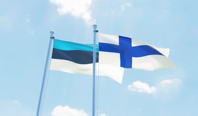 Estónsko a Fínsko vyzývajú iné krajiny, aby stopli dovolenky Rusov v Európe a prestali im vydávať víza