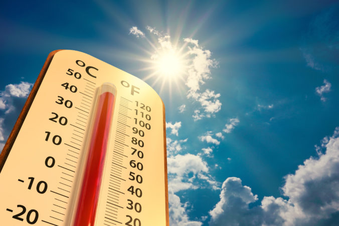 Slovensko opäť zasiahnu veľké horúčavy, v niektorých okresoch môžu teploty stúpnuť až na 34 stupňov