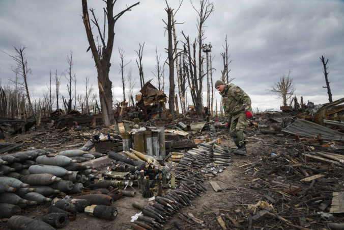 Rusko stratilo na Ukrajine už viac ako 46-tisíc vojakov, prišlo tiež o stovky lietadiel a vrtuľníkov