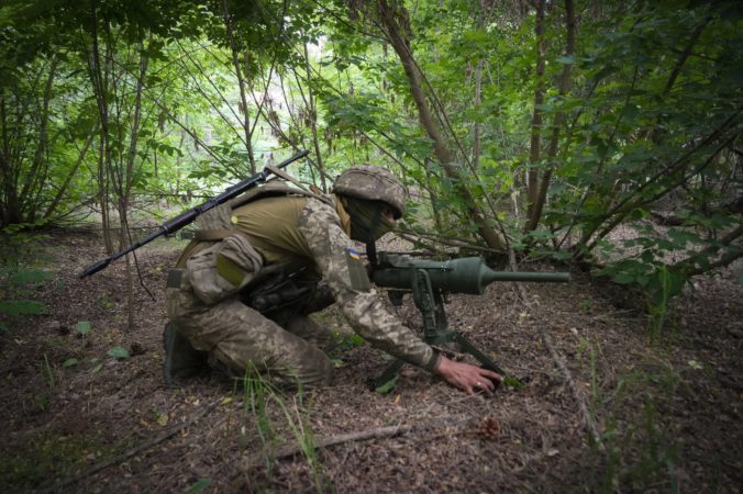 Británia rozširuje program výcviku vojakov z Ukrajiny, predĺžilo sa aj jeho trvanie