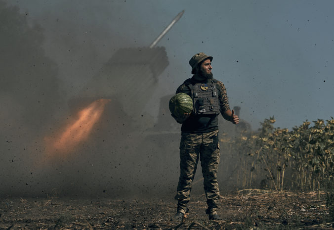 Vojna na Ukrajine sa v tomto roku neskončí, predpovedá Zalužnyj