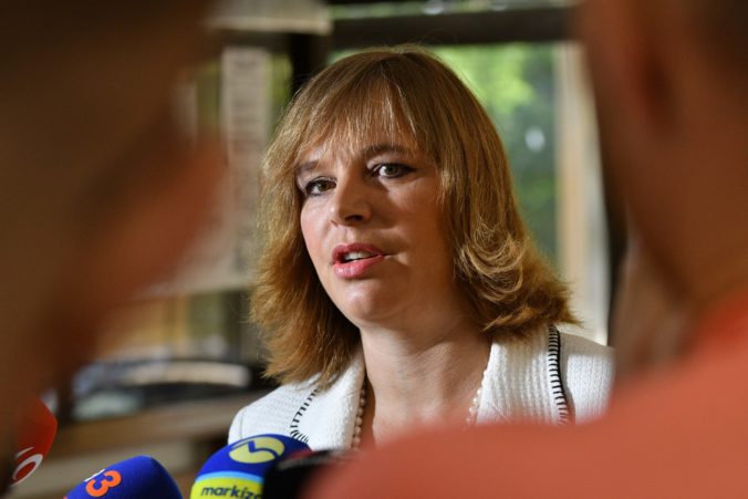 Remišová vyzvala poslancov, aby sa zobudili a nebrali občanov Slovenska ako rukojemníkov