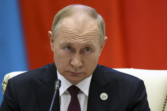 Putin tvrdí, že Rusko bude pokračovať v ofenzíve na Ukrajine, jeho hlavným cieľom zostáva Donbas