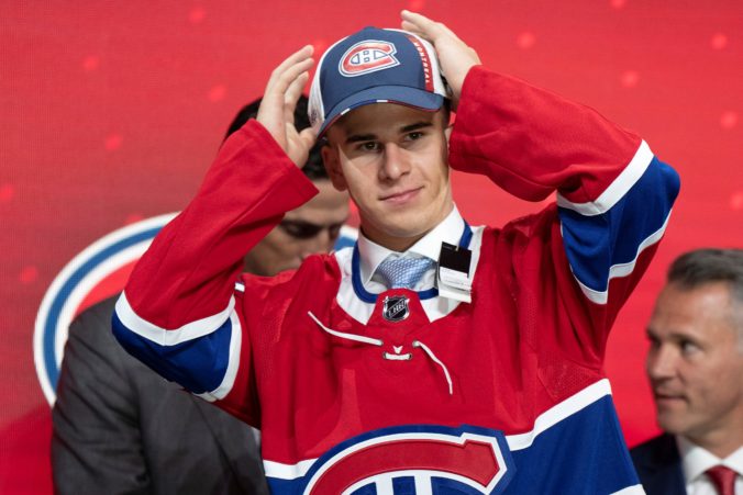 Filip Mešár v nováčikovskom kempe zaujal a Canadiens si teraz musia dobre premyslieť, čo s ním urobia